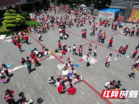 书市_副本.jpg 书市_副本.jpg