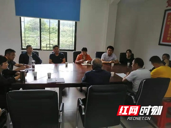 微信图片6月3日驻村见面会2jpg.jpg