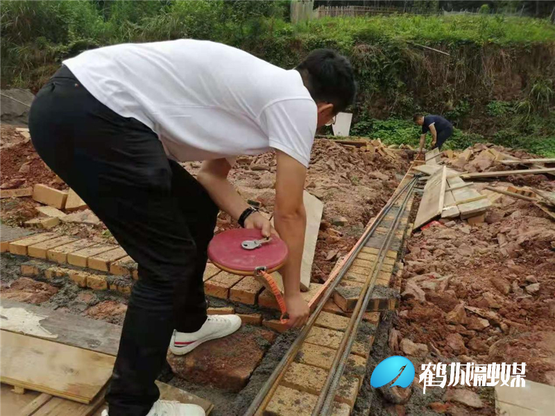 图片8.jpg