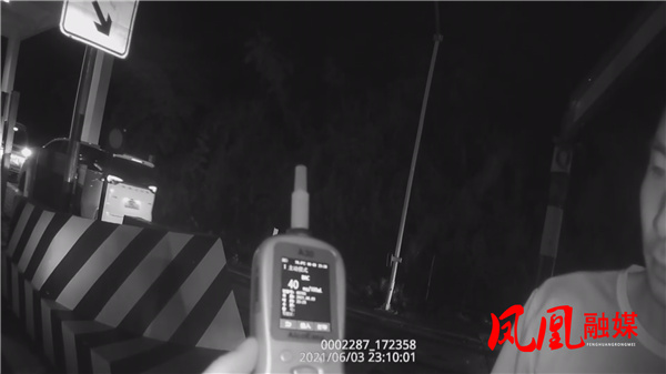 Still0607_00027.jpg Still0607_00027.jpg