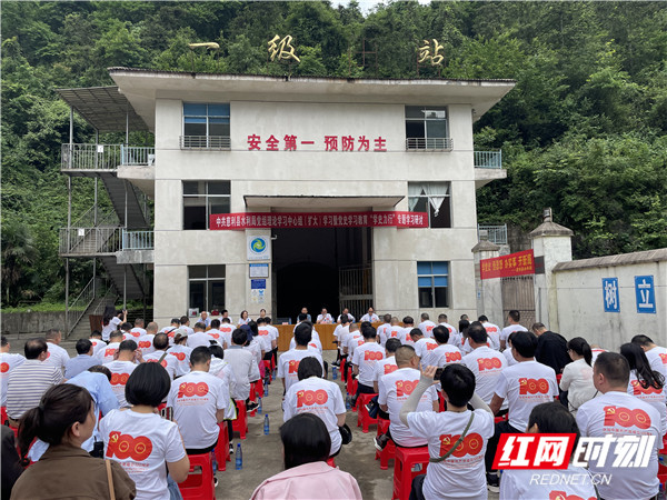 e4dac38cbc56e94886da2edf2fb18b2.jpg