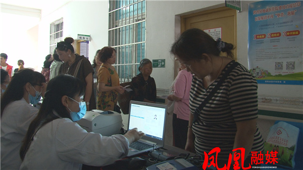 Still0608_00011.jpg Still0608_00011.jpg