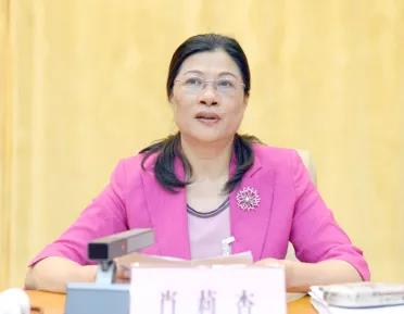 肖莉杏.jpg