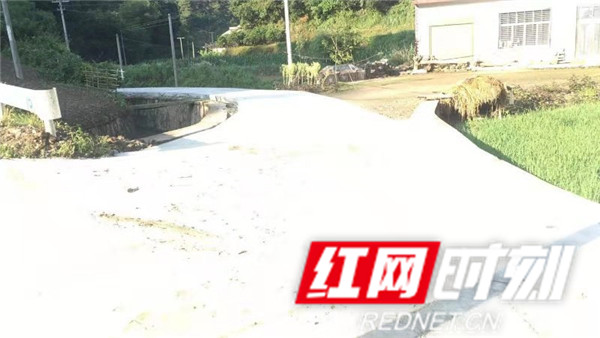 5b820f25f27a575d2a6290d97491860_副本.jpg