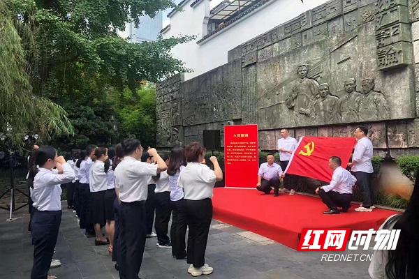 图片222.jpg