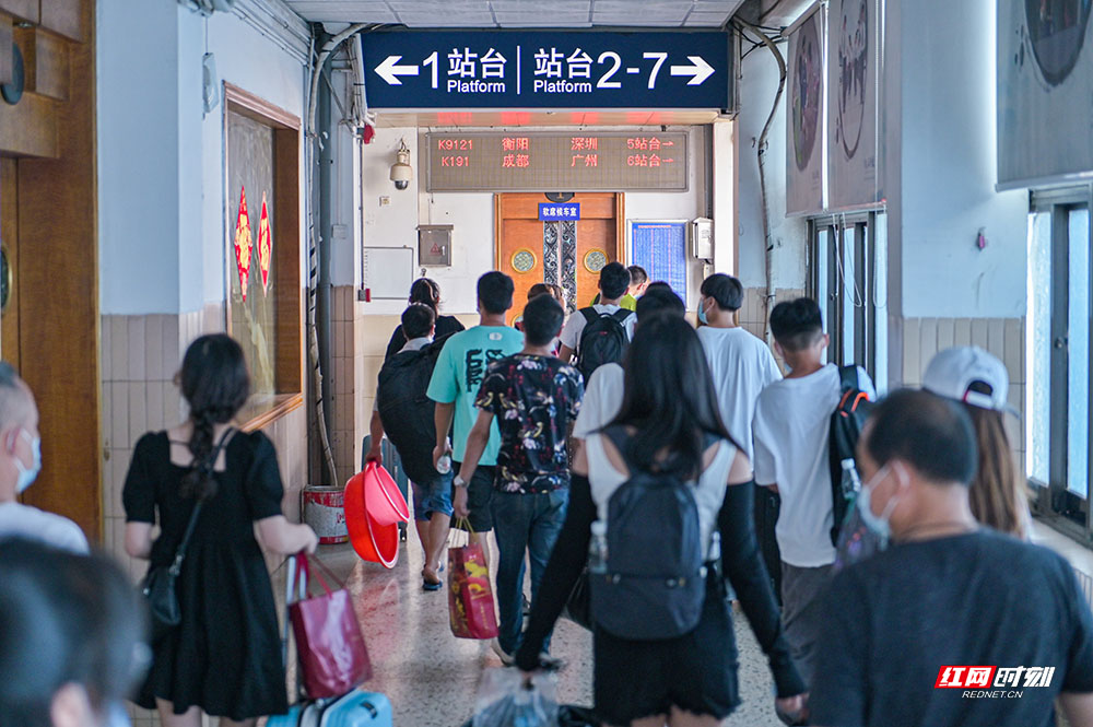 6月25日起，衡阳火车站实施新列车运行图变化大！