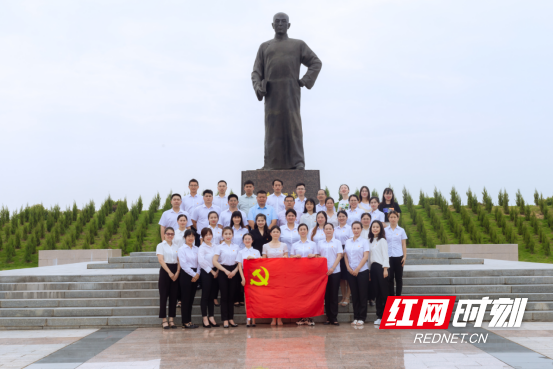 永州市委教育工委举行新党员集体入党宣誓活动319.png