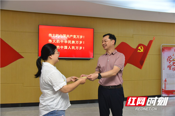 图片10.jpg
