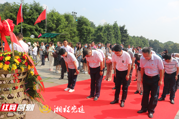 图片1_副本.png 图片1_副本.png