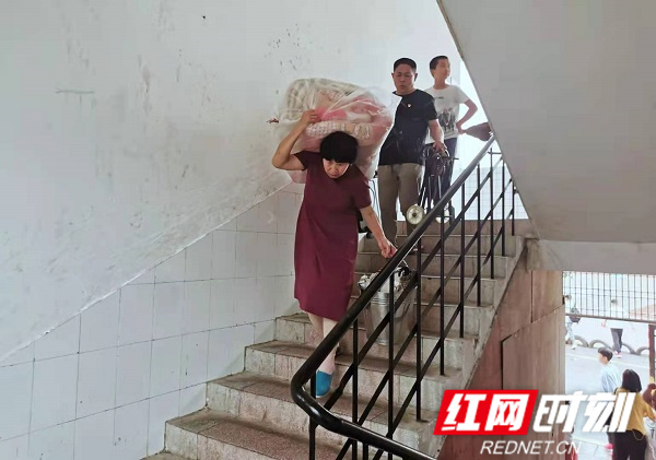 图1.jpg