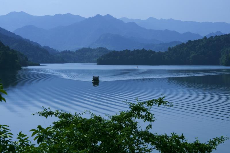 1 湖南沩山青羊湖（沩山乡供图）.jpg