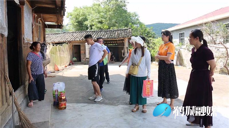 点亮微心愿 共筑童心梦.mp4_20210716_170145.889_副本.jpg