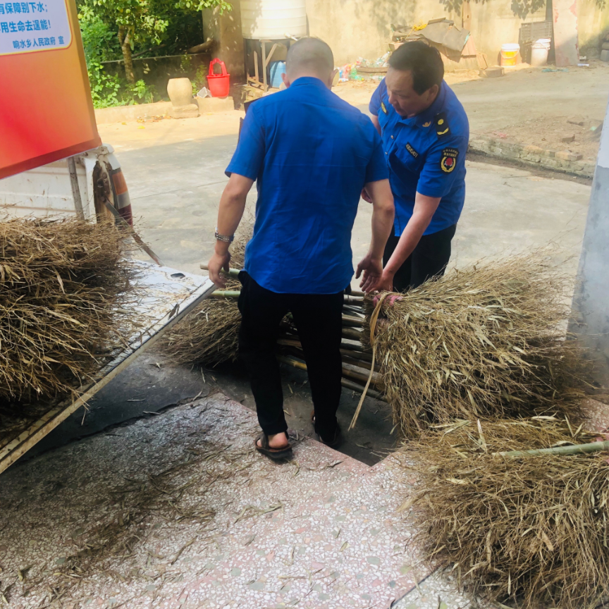 图片2.png 图片2.png