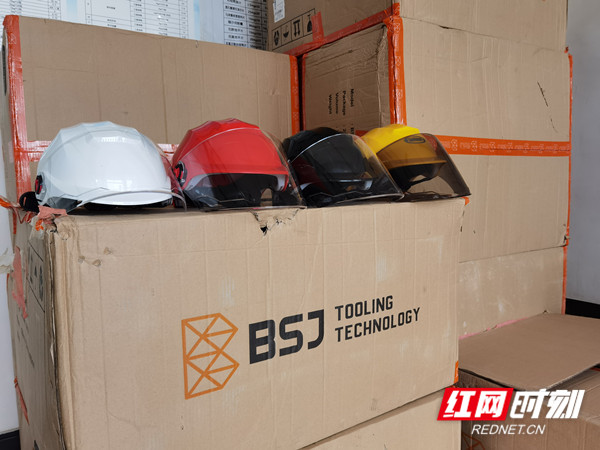 ddb4fe3bf3db8c5ac18a48e7b906532_副本_副本.jpg