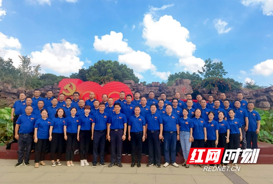 结业留影.jpg