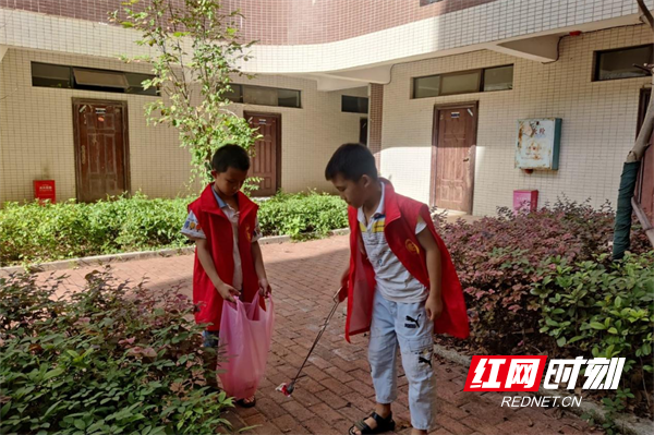 77923f2cdb8f4ab99228d02abe5dfbc7.png 77923f2cdb8f4ab99228d02abe5dfbc7.png