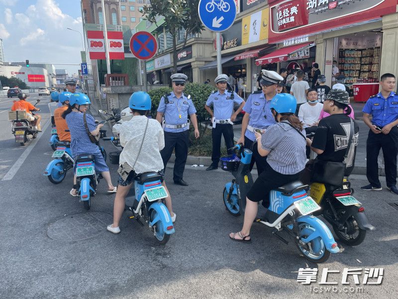 7月19日起，长沙交警启动共享电动自行车违法专项整治。