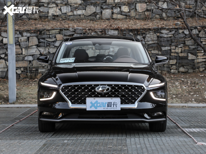 北京现代2021款名图