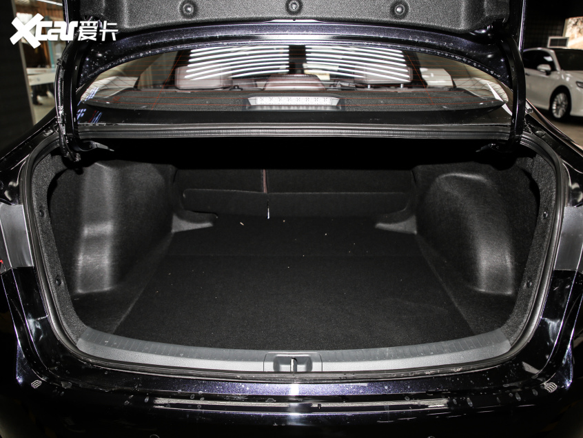 一汽丰田2021款傲澜