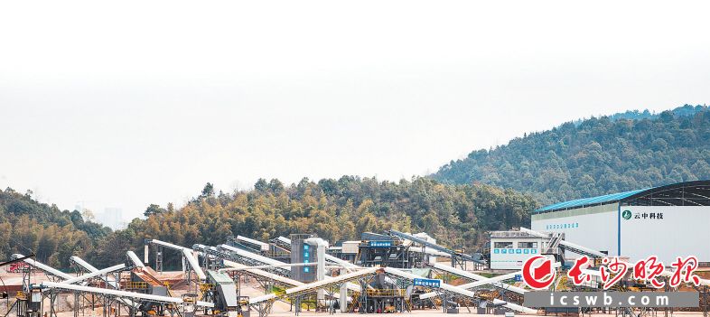 　　云中科技减少建筑垃圾的处理成本，实现了建筑垃圾变废为宝。　　资料图片