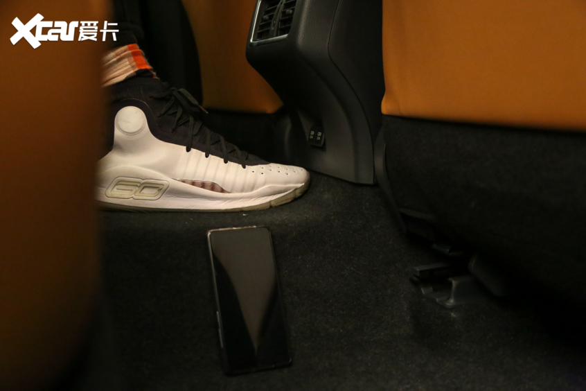 广汽丰田2021款凯美瑞