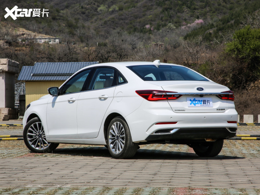 长安福特2021款福睿斯