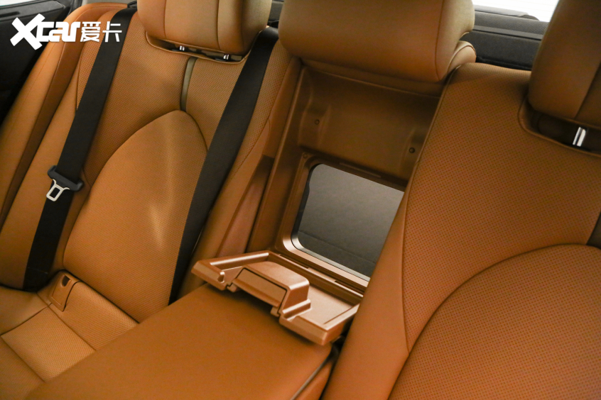 广汽丰田2021款凯美瑞