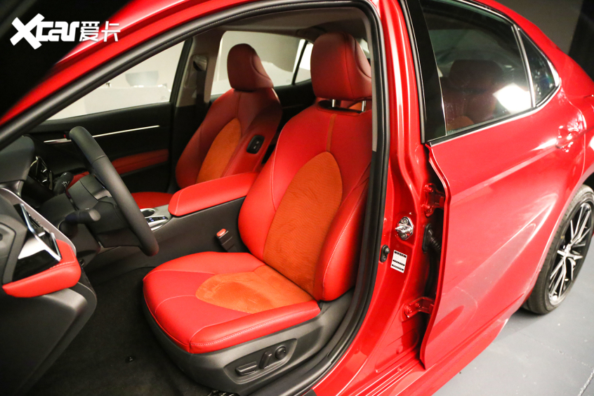 广汽丰田2021款凯美瑞