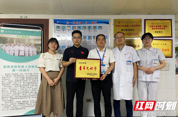 微信图片_20210728153925_副本.jpg 微信图片_20210728153925_副本.jpg