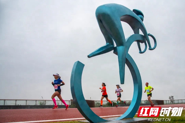 03082066-dd35-460b-9aac-2b223bebd45e.jpg