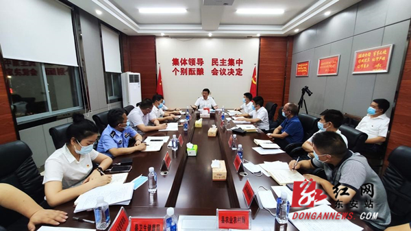 唐何 疫情_副本.jpg