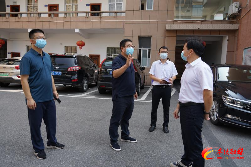 杨红兵带队督导新冠疫情防控工作