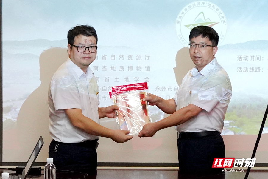 微信图片_20210729072555_副本.jpg