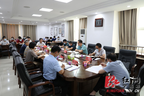 宁远：毛政深入发改局调研工作_副本500.jpg