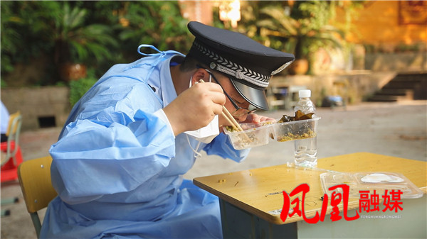 Still0804_00073.jpg Still0804_00073.jpg