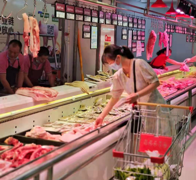 株百所有门店全面恢复正常营业时间  何春林 摄.png