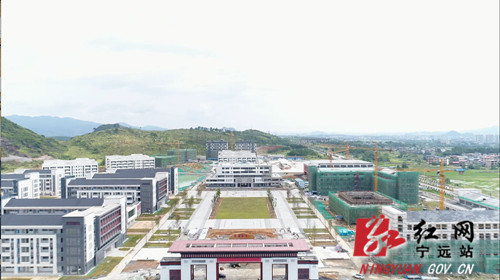 【我为群众办实事】宁远：提高学位供给能力  新增学位4.3万个03_副本500.jpg