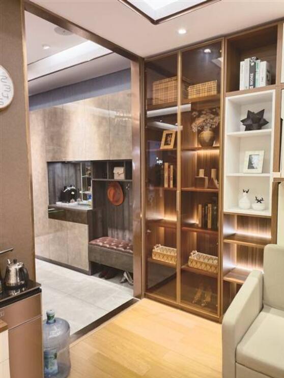 0010.jpg