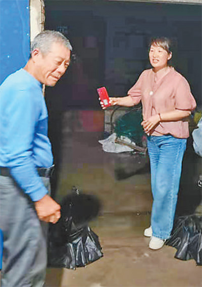 危急关头，冲在最前面