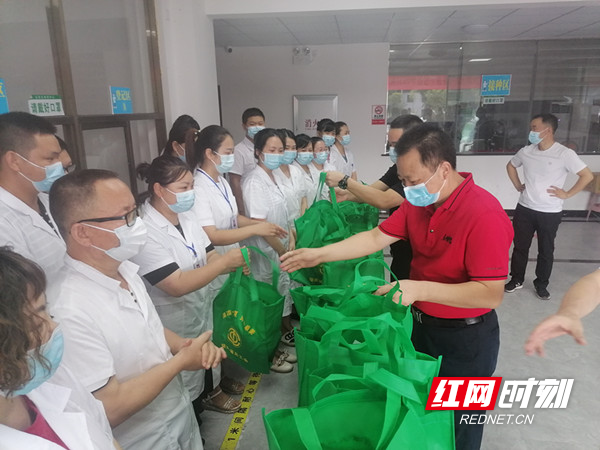 邵阳慰问疫情防控一线工作人员和医务人员 齐心协力打好疫情防控战_邵阳头条网