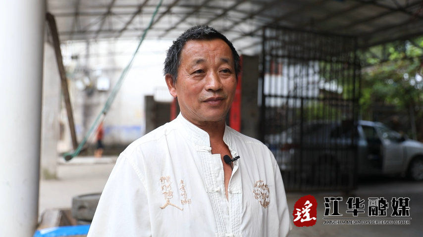 刘新科5.png