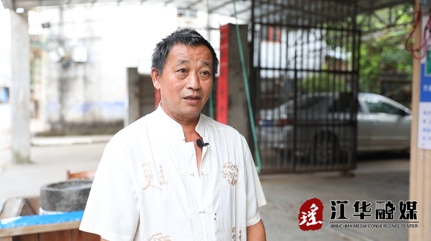 刘新科1.png