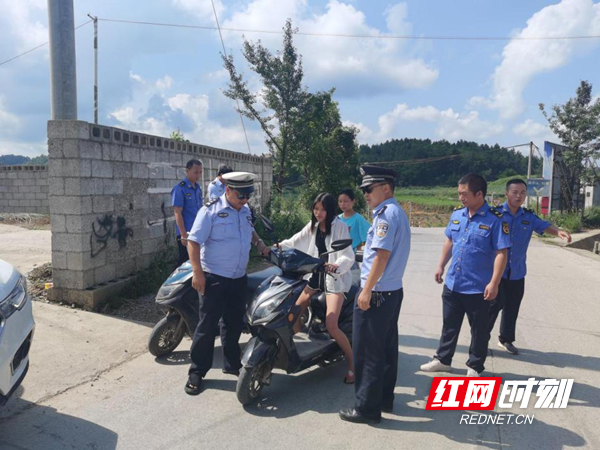 图片27.jpg 图片27.jpg