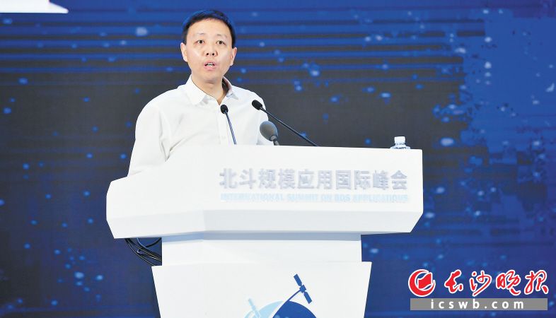 　　千寻位置网络有限公司CEO  陈金培