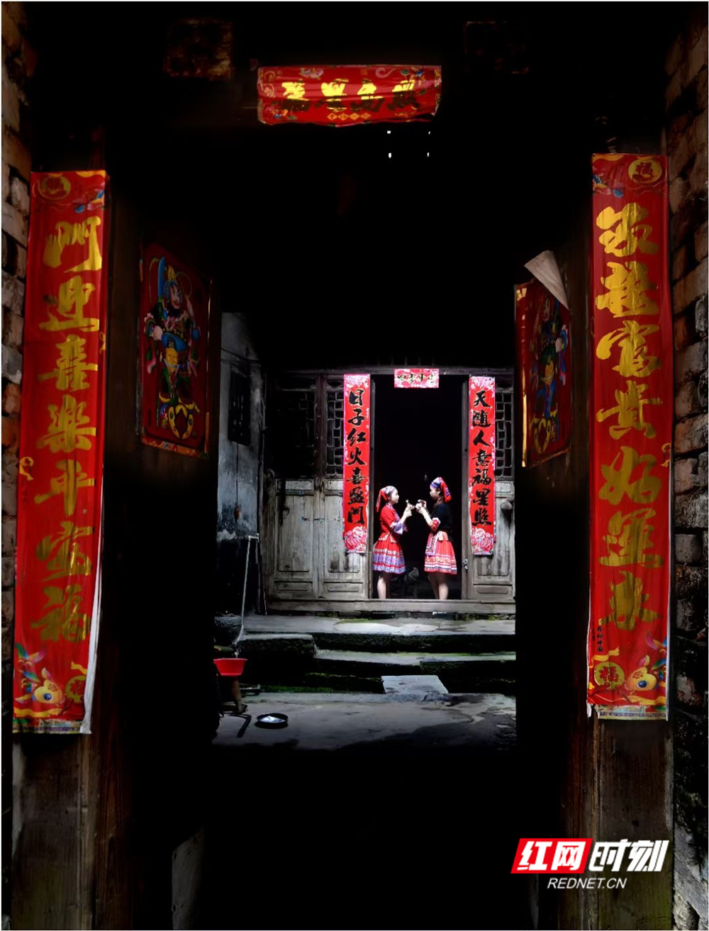 《洞美古民居》 黄海 摄_副本.jpg 《洞美古民居》 黄海 摄_副本.jpg