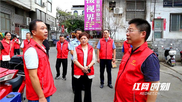 唐德荣.jpg 唐德荣.jpg