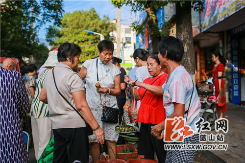 逛集市 过中秋 (2).jpg