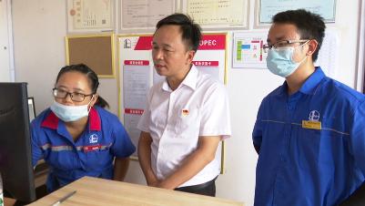 田刚督查万佛山镇安全生产工作