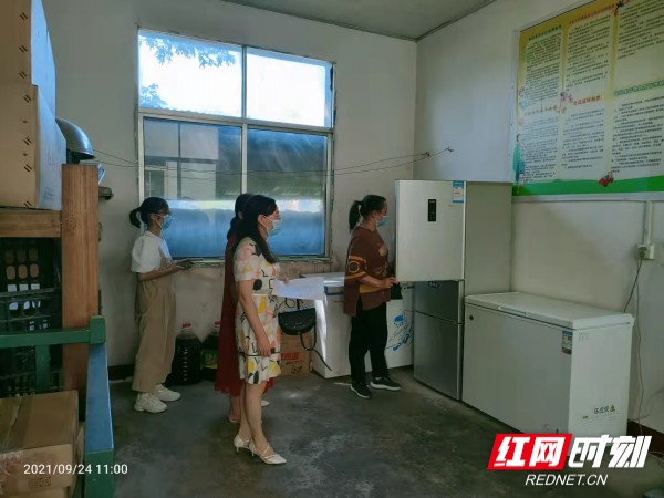 菜市场.jpg