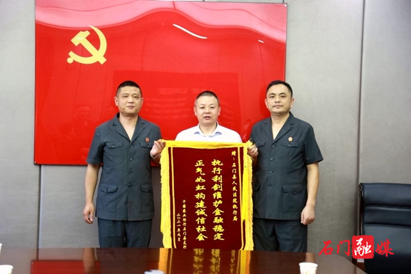 uploads/image/2021/09/28/58b8032f09edc35d6843985edafa8106.jpg 处理1.jpg